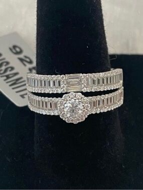 Women’s size 7 rhodium plated over 925 sterling 3.00ctw Moissanite ring set